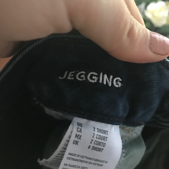 Jeans - Picture 2 of 8